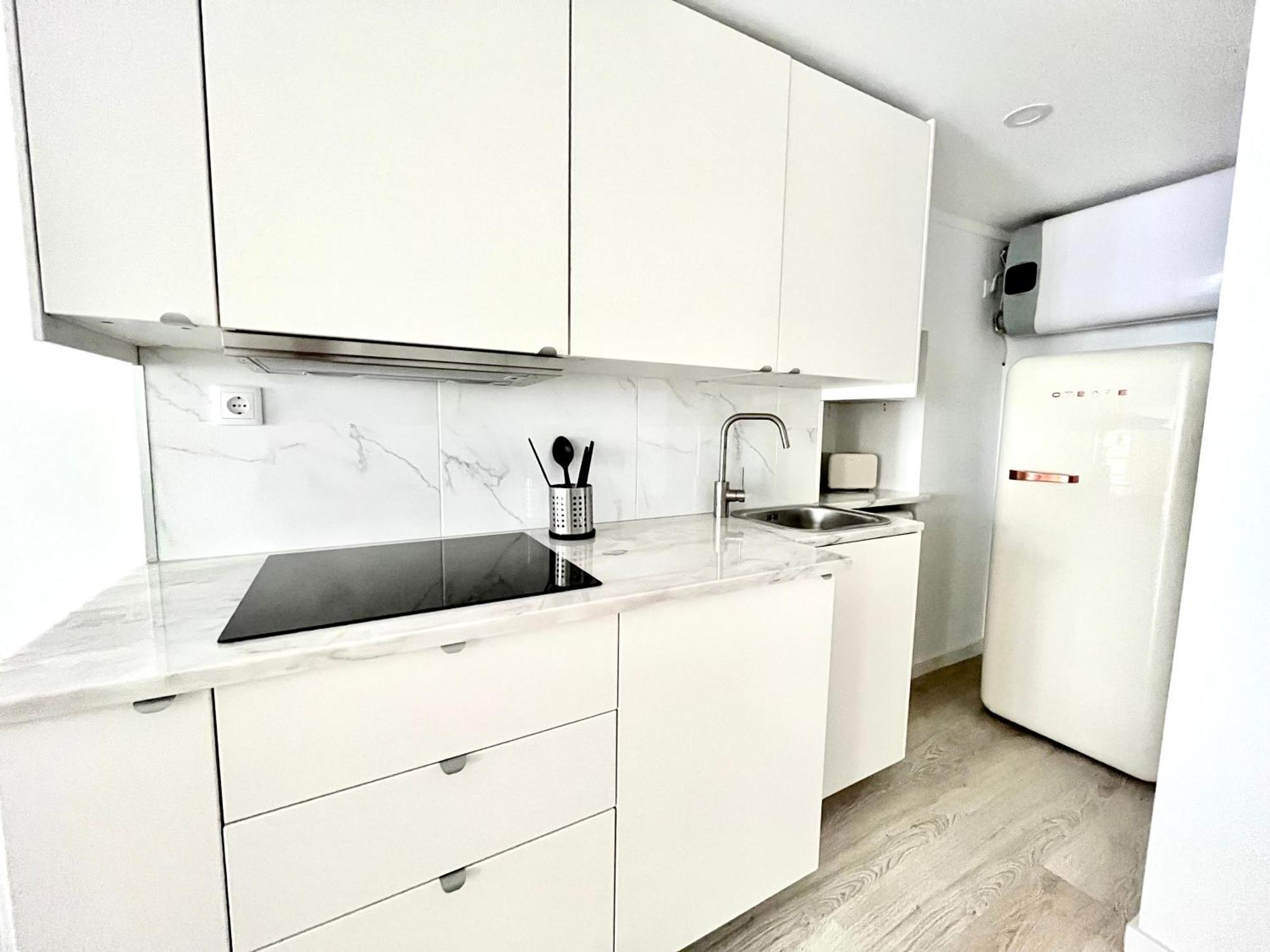Apartments Center Santos Lisbon Bagian luar foto